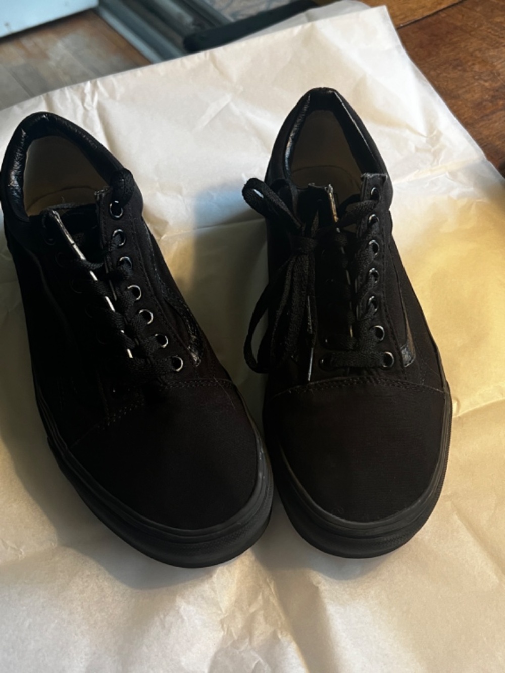 VANS - shoes - Picture 2 of 10